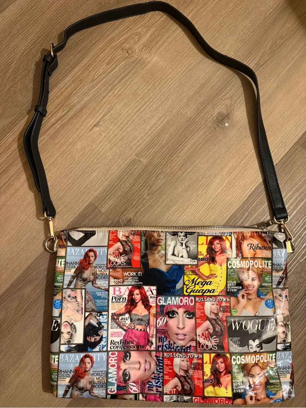 Magazine Cover Print Crossbody Bag in Multicolor